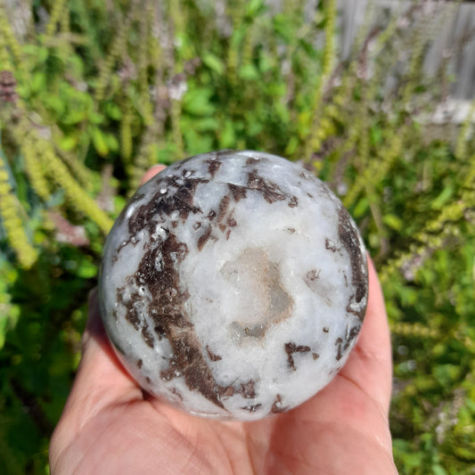 Sphalerite Crystal Ball - White Crystal for sale - Power crystal ball