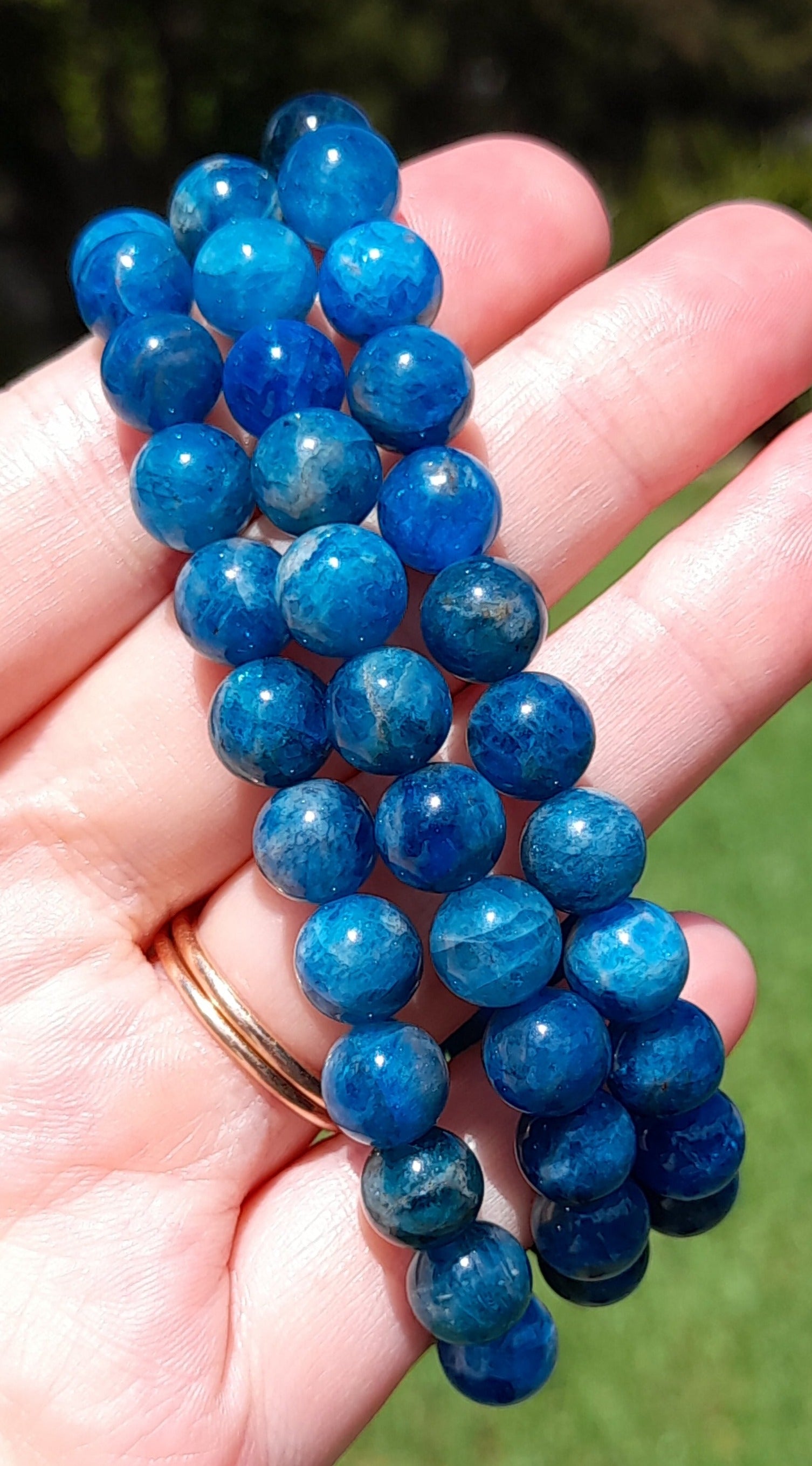 blue crystal - powerful blue crystal - blue apatite crystal bracelet - blue apatite crystal bracelet for sale - blue apatite crystal bracelet sydney - blue apatite crystal bracelet Australia