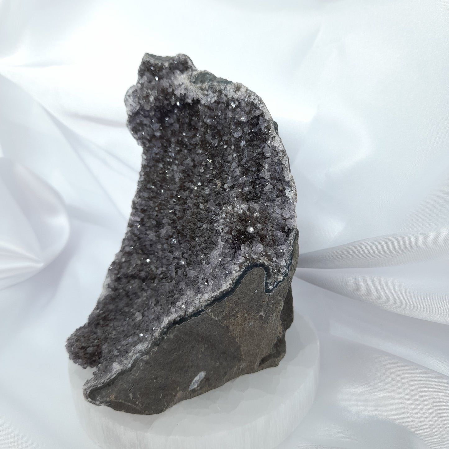 Amethyst Crystal Cave Australia - Buy amethyst australia - buy amethyst crystal sydney