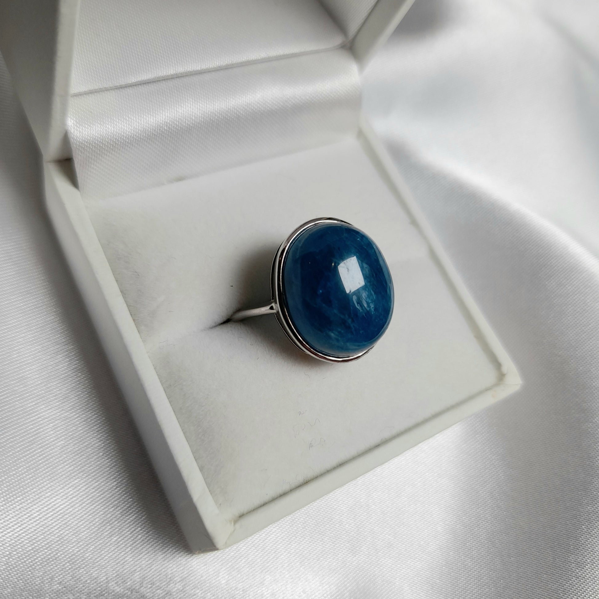Blue Apatite Crystal Ring - Blue Apatite Crystal Ring Australia - Blue Apatite Crystal Ring Sydney - Blue Apatite Crystal Ring For Sale