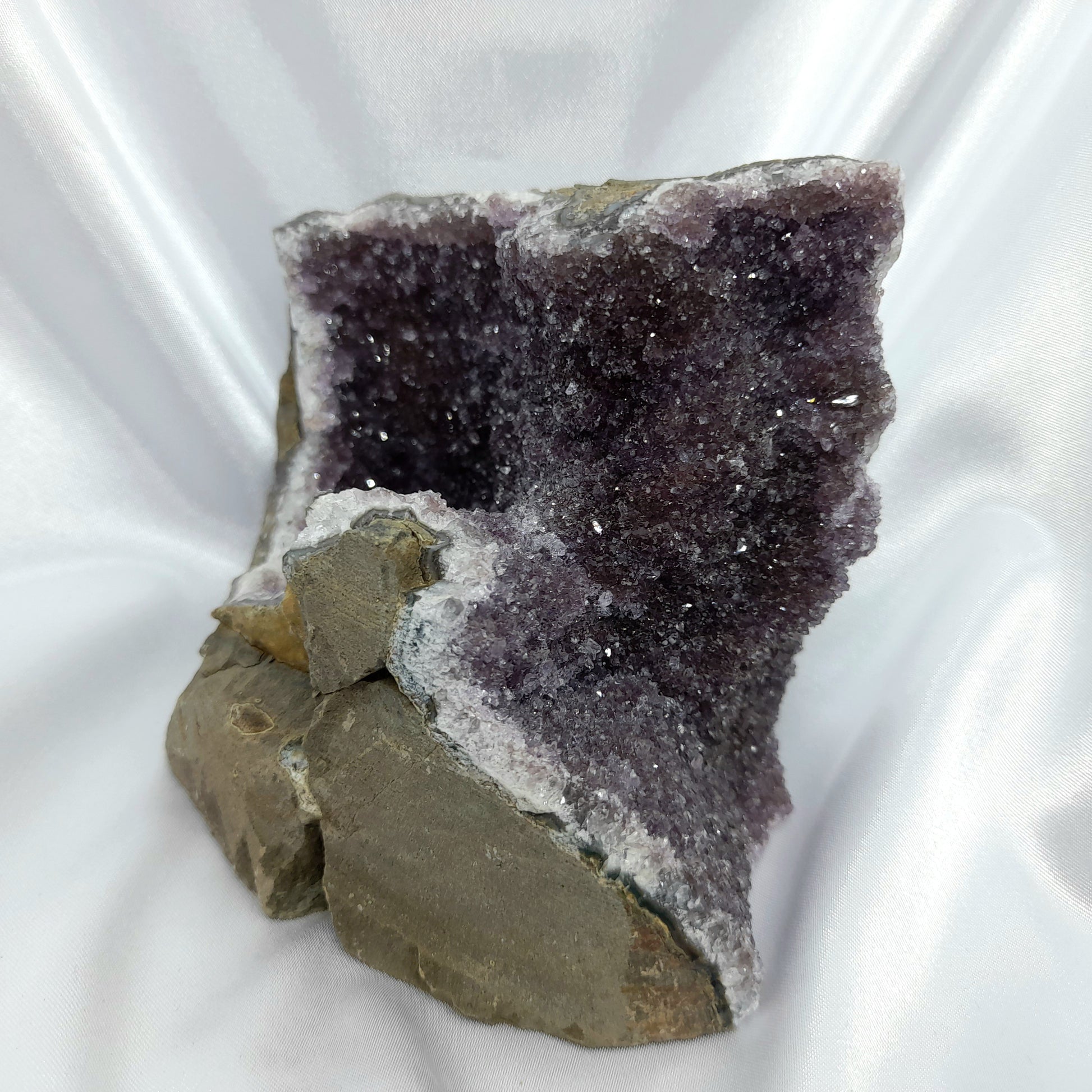 Amethyst Crystal Cave Australia - Buy amethyst australia - buy amethyst crystal sydney