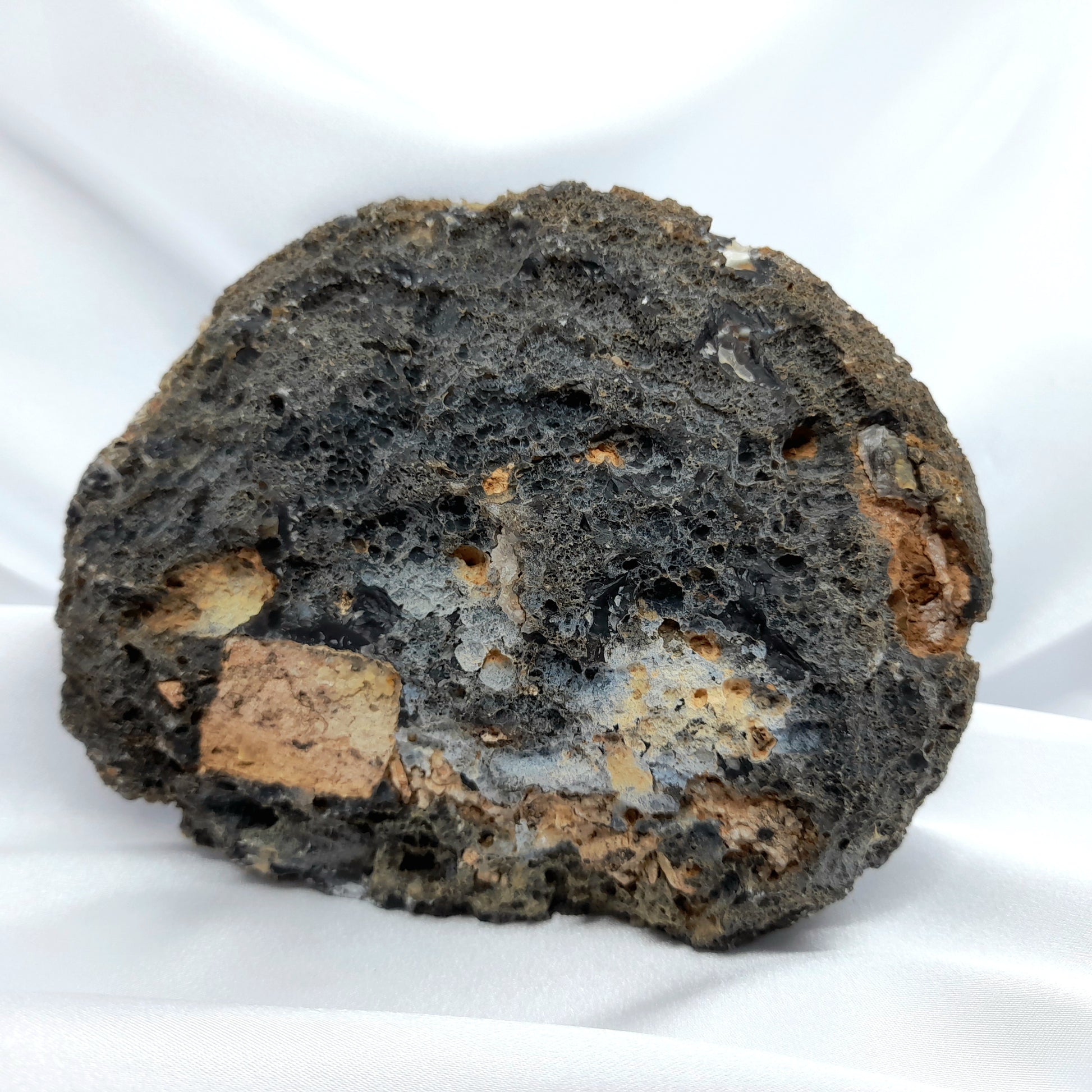 Agate Crystal Australia - black crystals sydney - black crystals australia - buy crystals australia