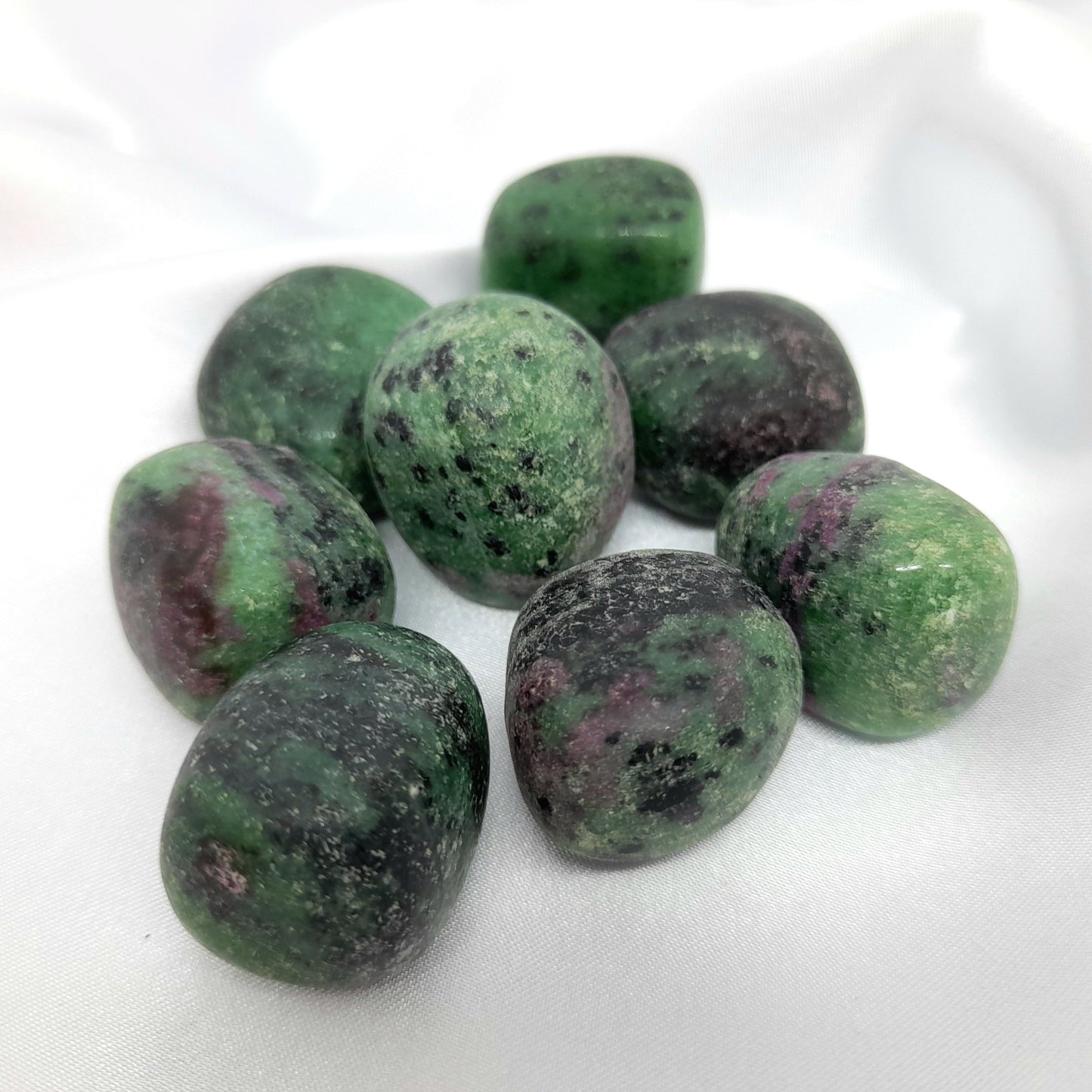 Ruby in Zoisite Crystal - Ruby in Zoisite Crystal Australia - Ruby in Zoisite Crystal Sydney - Ruby in Zoisite Crystal for sale - Buy Ruby in Zoisite Crystal - Green crystal