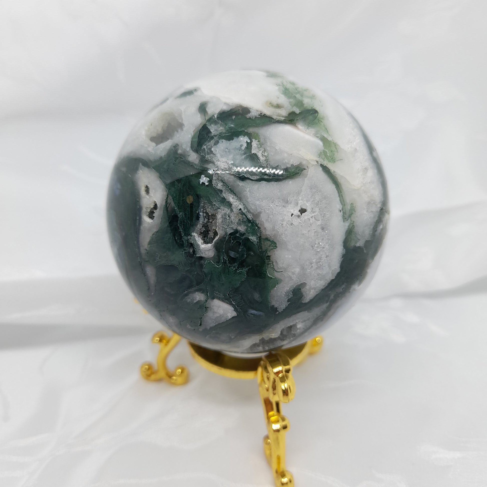 Moss agate crystal sphere - Moss agate crystal Australia - Moss agate crystal Sydney - Moss agate crystal near me - Moss agate crystal for sale