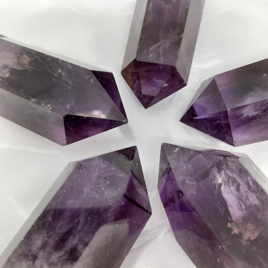 Amethyst Point Crystal - Natural Tranquilizer for Peaceful Sleep, Anxiety Relief, and Calming Effects - Unique 5-7cm Crystal