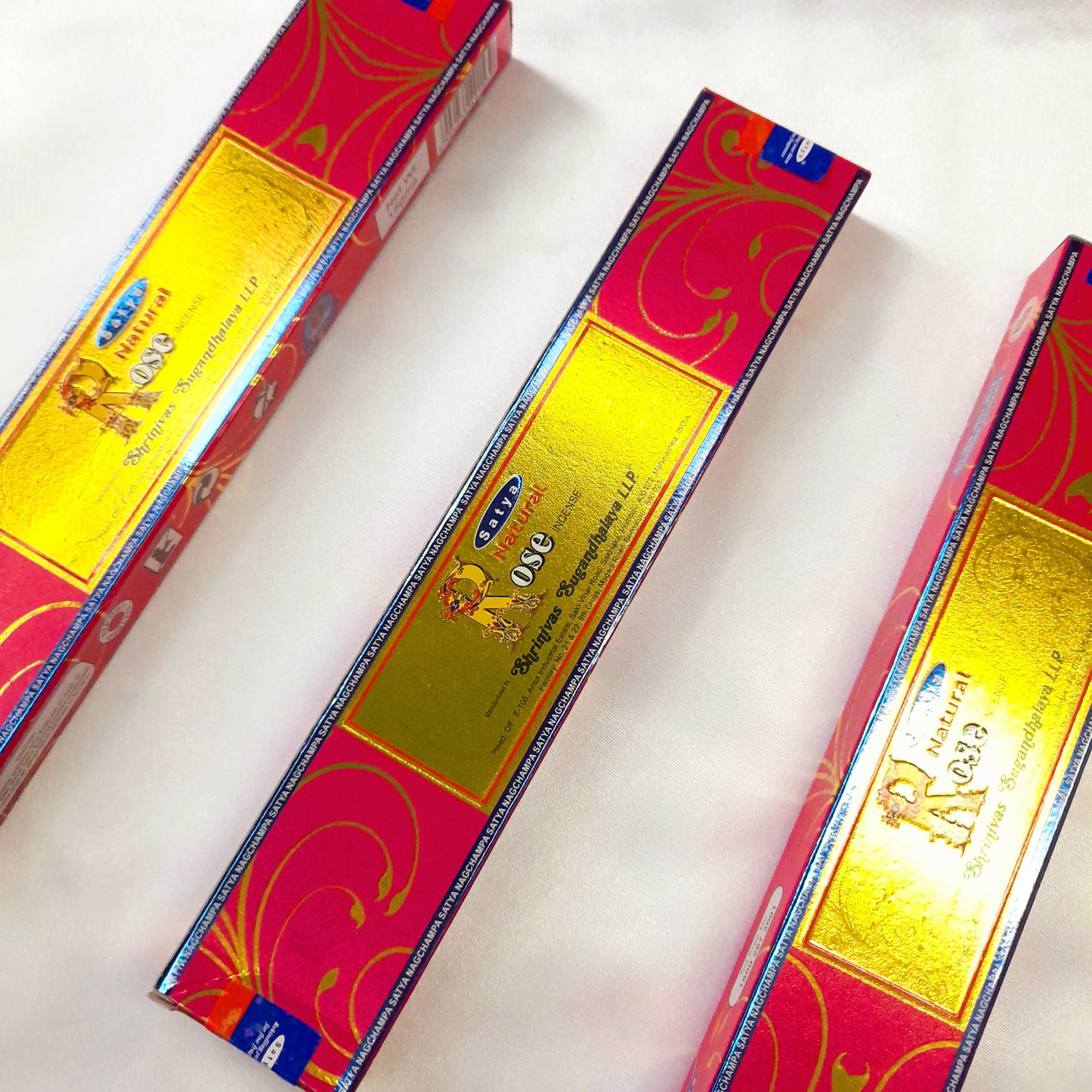 Satya incense sticks for a delightful aromatic experience. Handcrafted with exotic scents, perfect for relaxation and meditation.