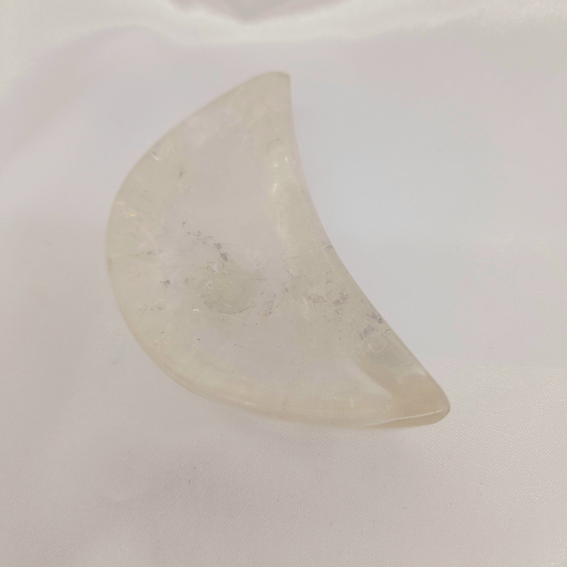 Hand-Carved Clear Quartz Moon Bowl - Master Healer and Amplifier Crystal - Spiritual and Magical Healing - Enhances Personal and Crystal Abilities - Exquisite and Unique Clear Quartz Piece.