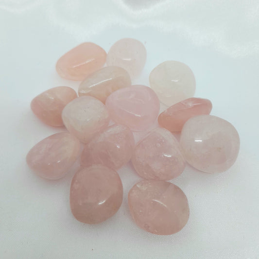 Rose Quartz | pink crystal