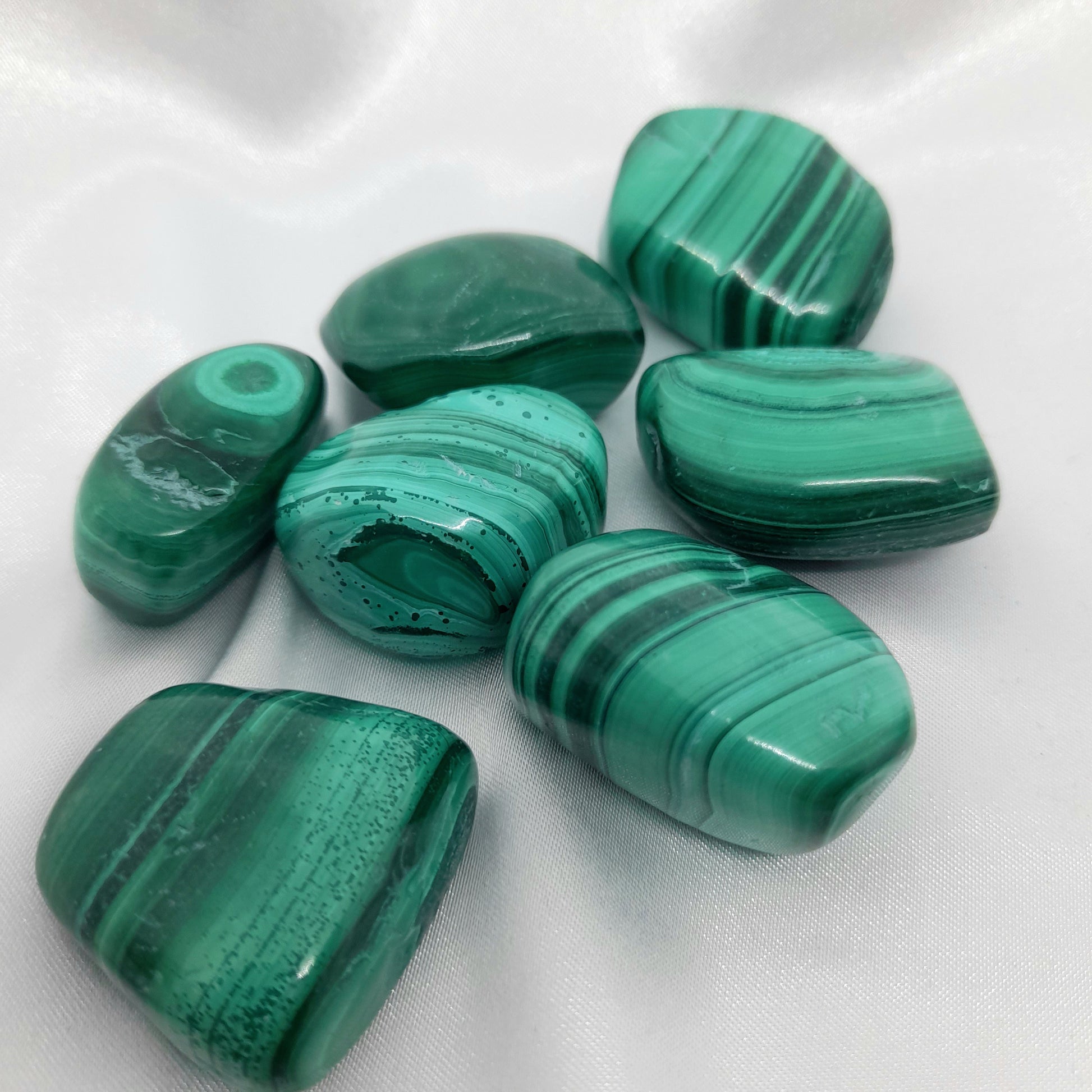 Malachite | green crystal